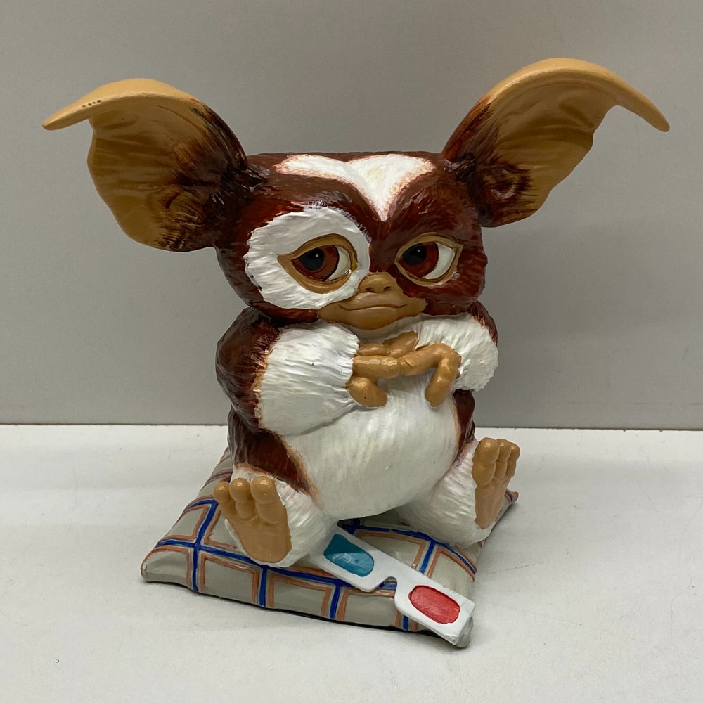 Nemesis Now Gremlins Gizmo 12 cm hangende feestdecoratie met rode onderkant